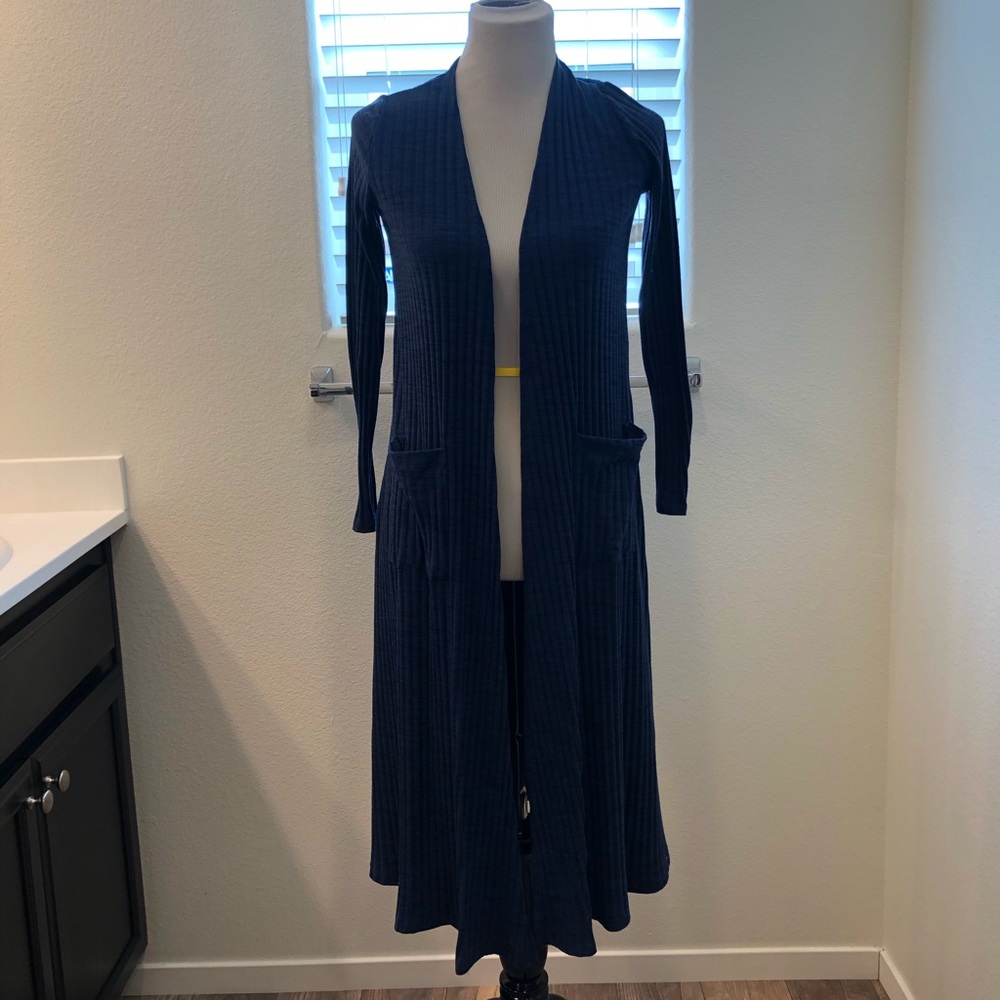 Lularoe navy ribbed Sarah